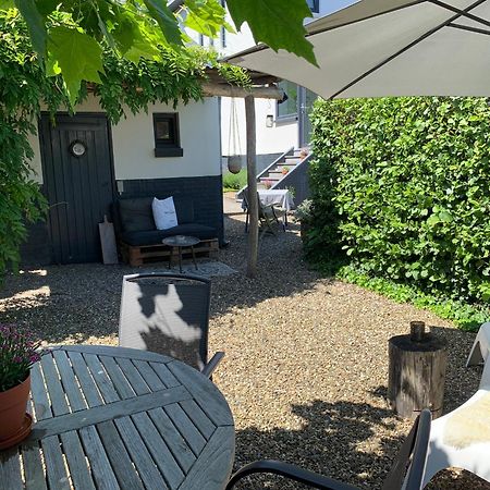 Bed and Breakfast Belle Chique - Maastricht Lanaken Esterno foto