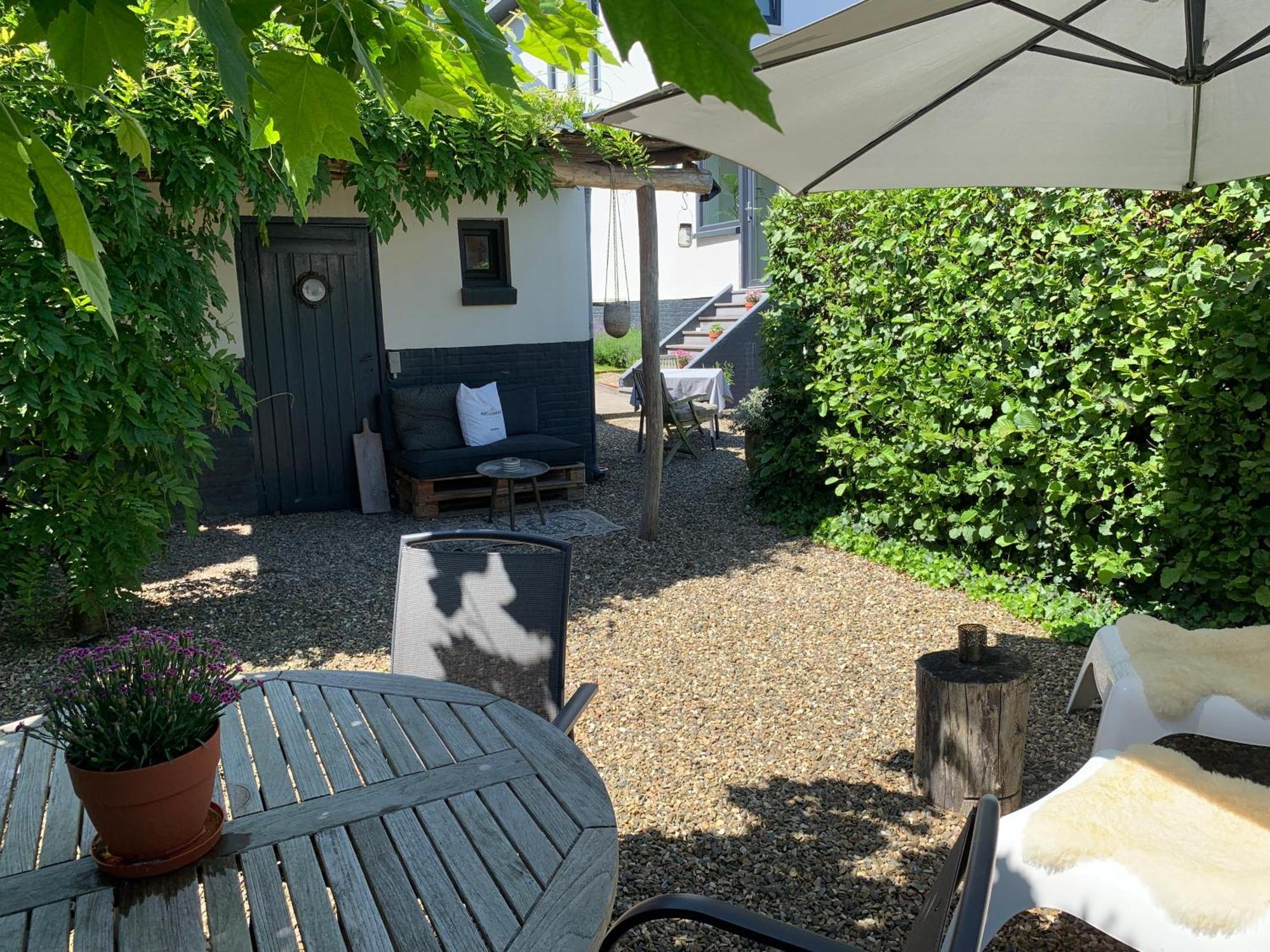 Bed and Breakfast Belle Chique - Maastricht Lanaken Esterno foto